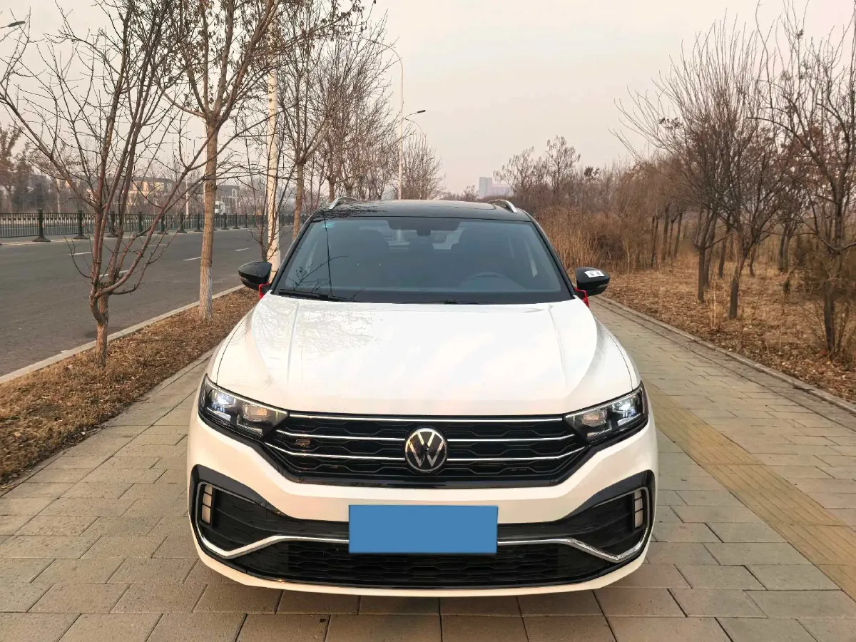2022 Volkswagen T-Roc 1.4T 150HP L4 7DCT,autocango,china used car exporter,china ev exporter,chinese used car exporter,chinese used ev exporter
