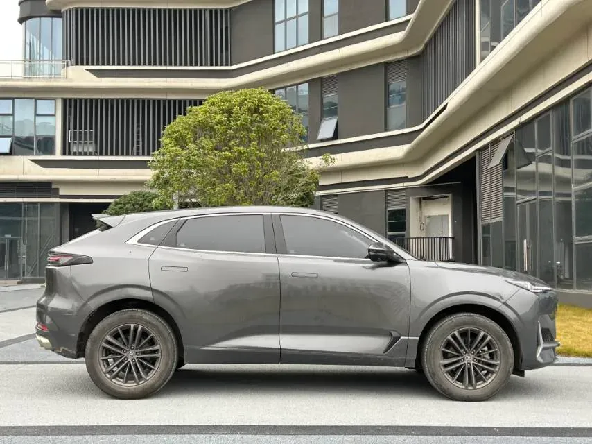 2021 ChangAn UNI-K 2.0T 233HP L4 8AT,autocango,china used car exporter,china ev exporter,chinese used car exporter,chinese used ev exporter