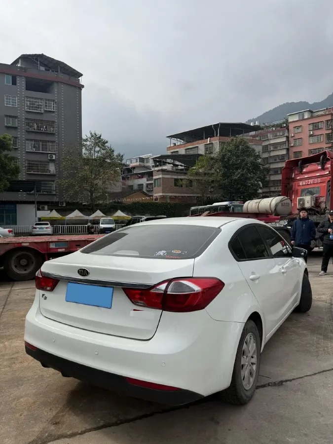 2016 Kia K3 1.6L 128HP L4 6MT,autocango,china used car exporter,china ev exporter,chinese used car exporter,chinese used ev exporter