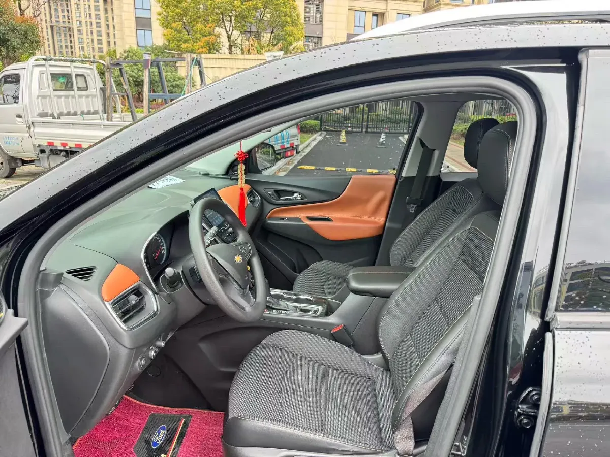 2018 Chevrolet Equinox 1.5T 180HP L4 6AT,autocango,china used car exporter,china ev exporter,chinese used car exporter,chinese used ev exporter