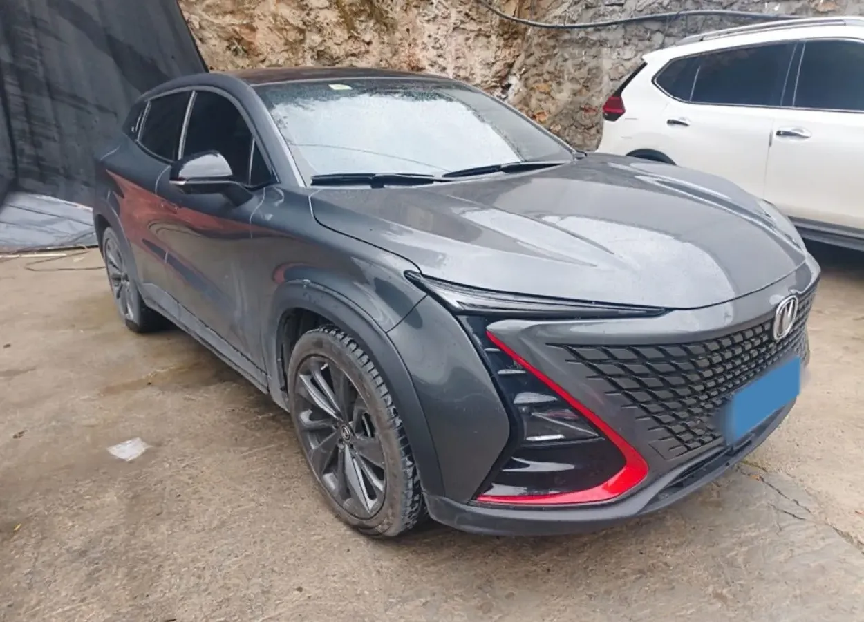 2020 ChangAn UNI-T 1.5T 180HP L4 7DCT,autocango,china used car exporter,china ev exporter,chinese used car exporter,chinese used ev exporter