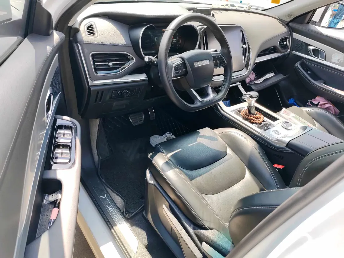 2020 Jetour X70 1.5T 156HP L4 6DCT,autocango,china used car exporter,china ev exporter,chinese used car exporter,chinese used ev exporter