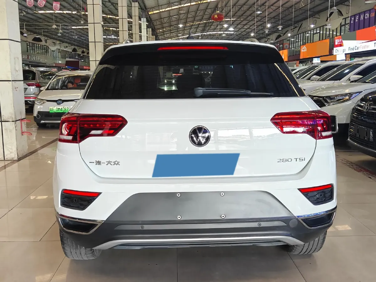2022 Volkswagen T-Roc 1.4T 150HP L4 7DCT,autocango,china used car exporter,china ev exporter,chinese used car exporter,chinese used ev exporter