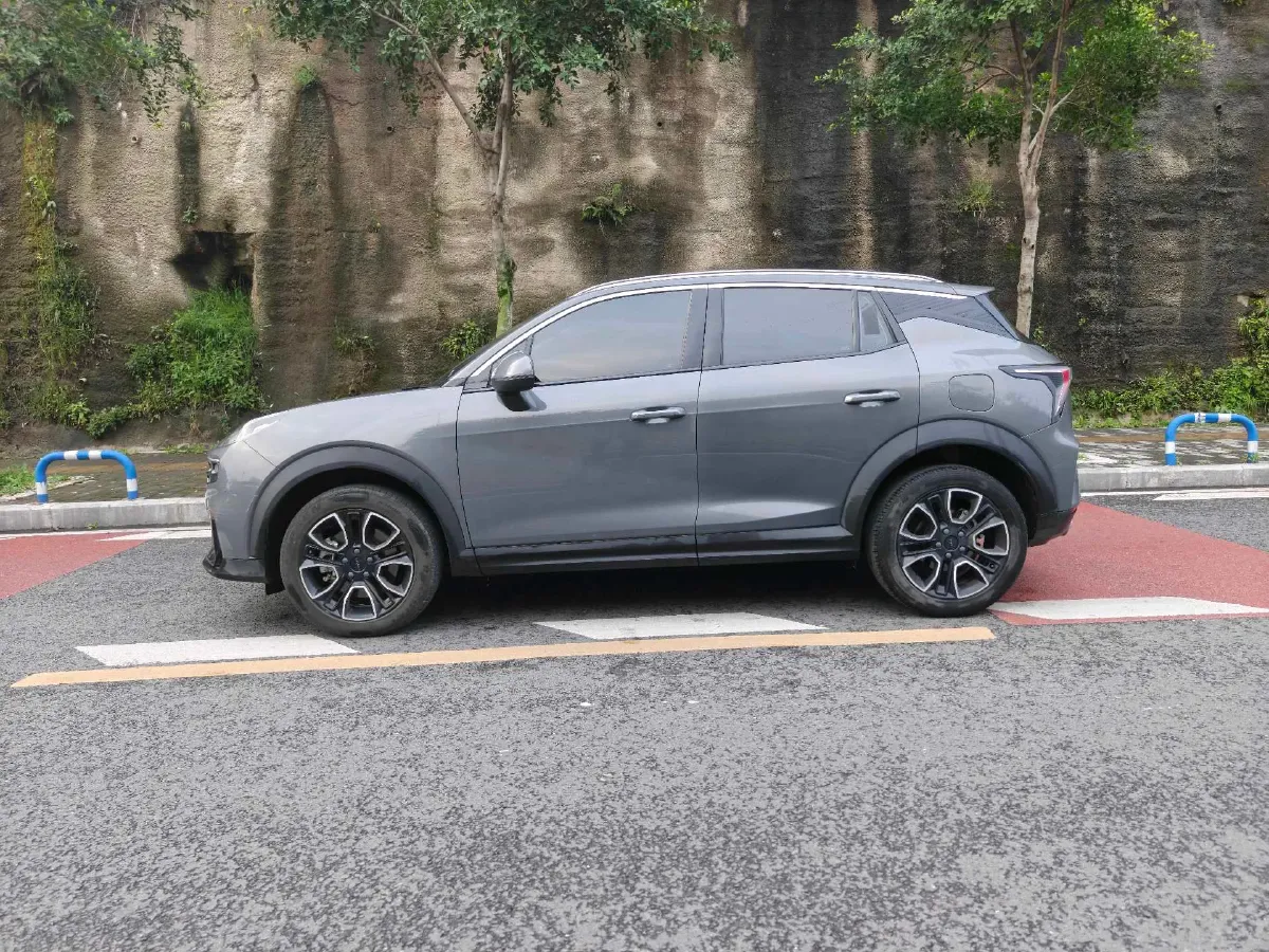2023 LYNK&CO 06 1.5T 181HP L4 7DCT,autocango,china used car exporter,china ev exporter,chinese used car exporter,chinese used ev exporter