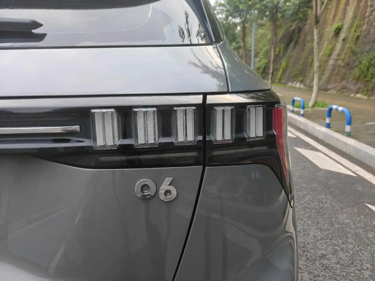 2023 LYNK&CO 06 1.5T 181HP L4 7DCT,autocango,china used car exporter,china ev exporter,chinese used car exporter,chinese used ev exporter