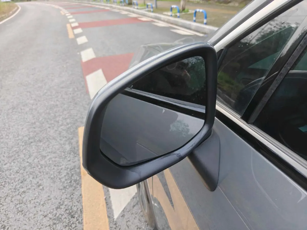 2023 LYNK&CO 06 1.5T 181HP L4 7DCT,autocango,china used car exporter,china ev exporter,chinese used car exporter,chinese used ev exporter