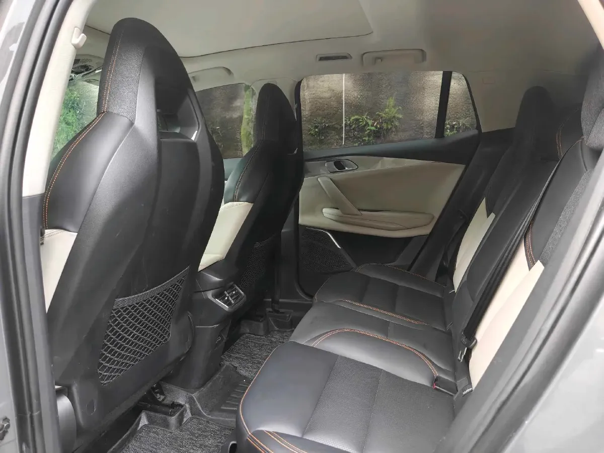 2023 LYNK&CO 06 1.5T 181HP L4 7DCT,autocango,china used car exporter,china ev exporter,chinese used car exporter,chinese used ev exporter