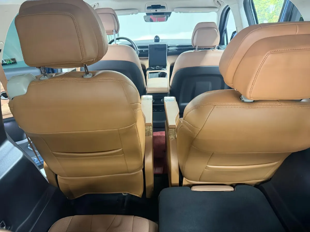 2018 NIO ES8 BEV 70KWH,autocango,china used car exporter,china ev exporter,chinese used car exporter,chinese used ev exporter