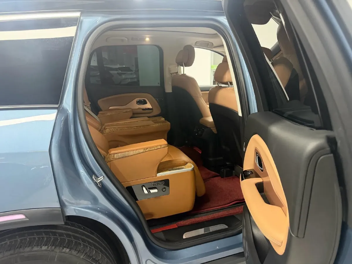 2018 NIO ES8 BEV 70KWH,autocango,china used car exporter,china ev exporter,chinese used car exporter,chinese used ev exporter