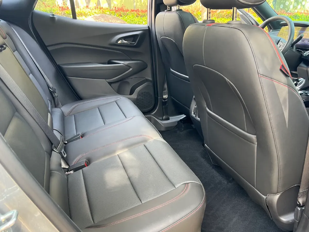 2022 Chevrolet Seeker 1.5T 184HP L4 CVT,autocango,china used car exporter,china ev exporter,chinese used car exporter,chinese used ev exporter