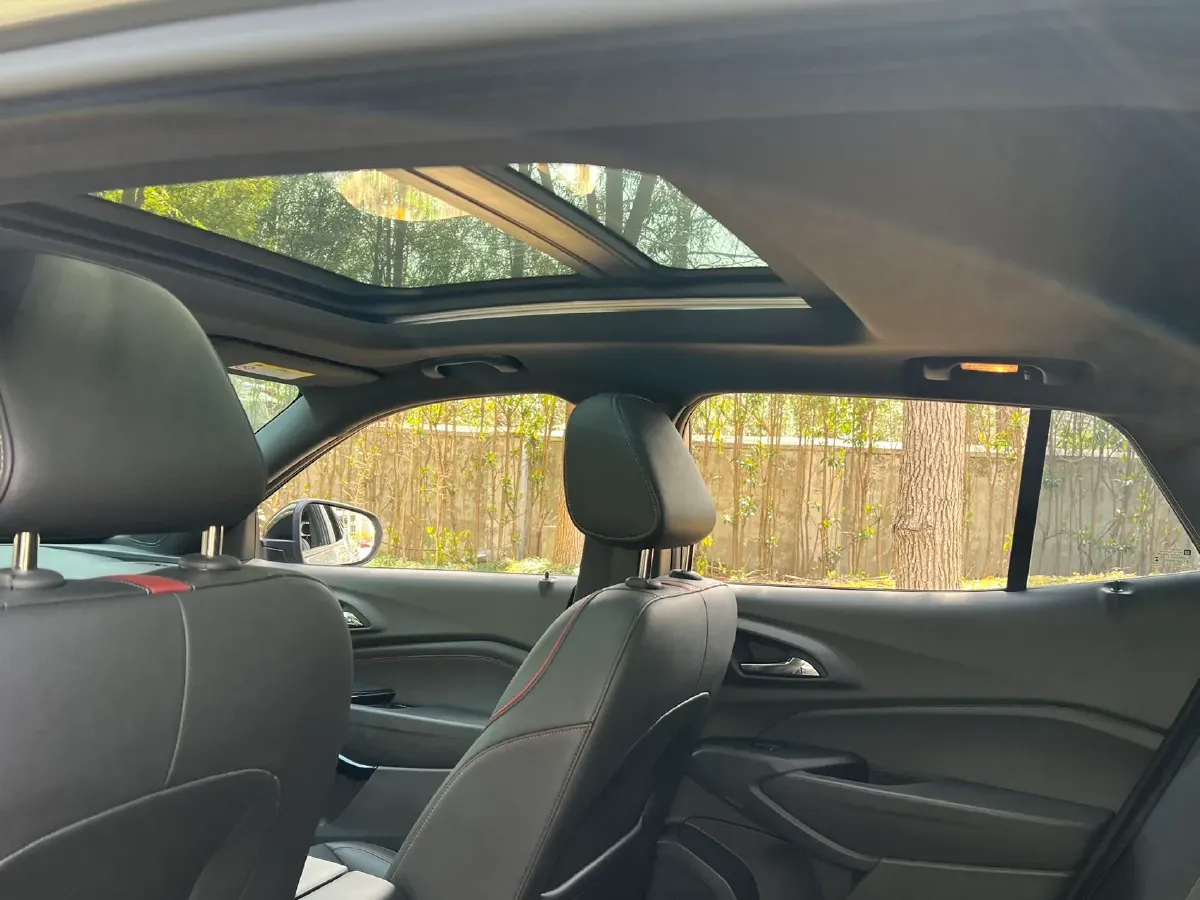 2022 Chevrolet Seeker 1.5T 184HP L4 CVT,autocango,china used car exporter,china ev exporter,chinese used car exporter,chinese used ev exporter