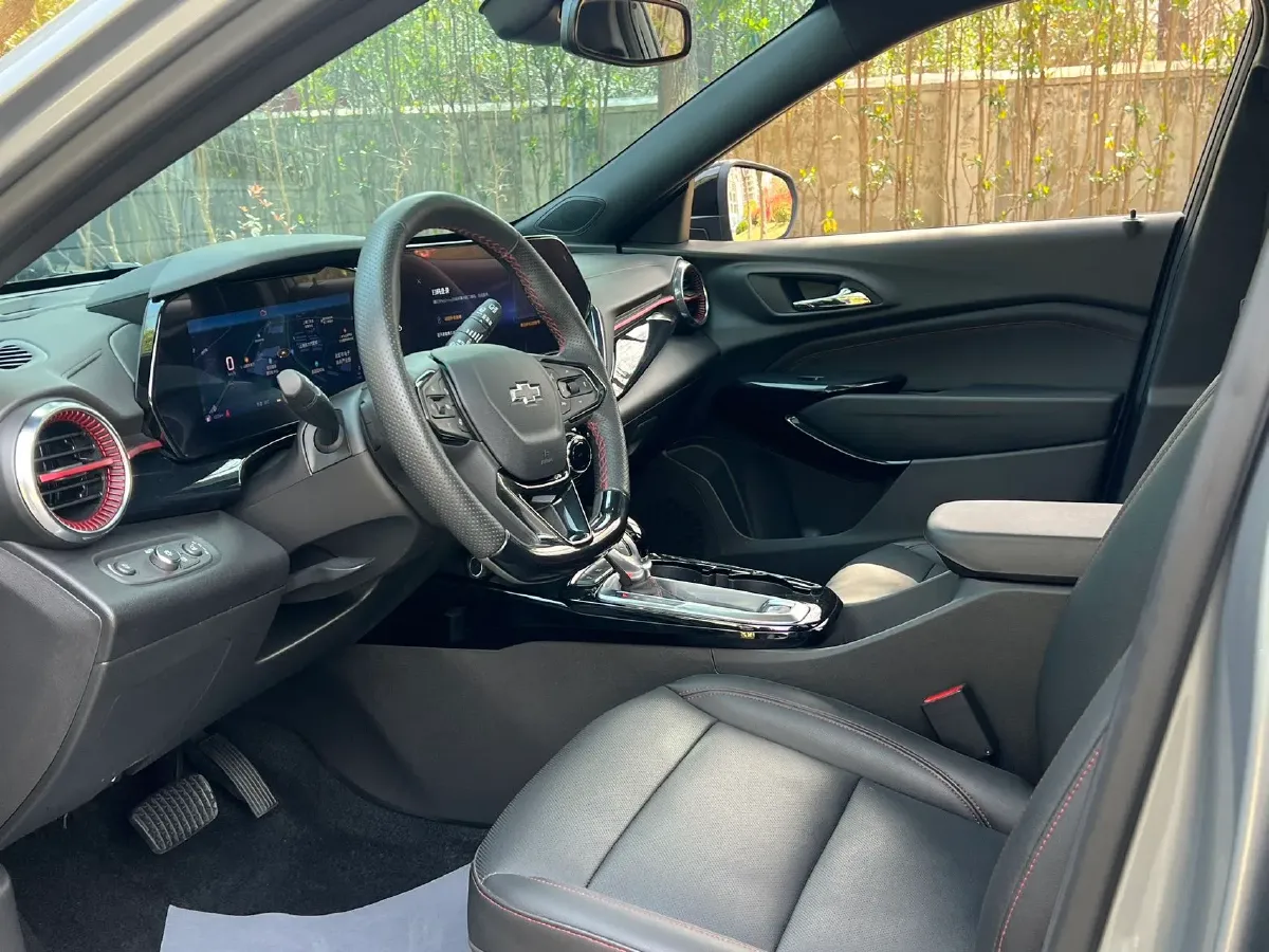 2022 Chevrolet Seeker 1.5T 184HP L4 CVT,autocango,china used car exporter,china ev exporter,chinese used car exporter,chinese used ev exporter