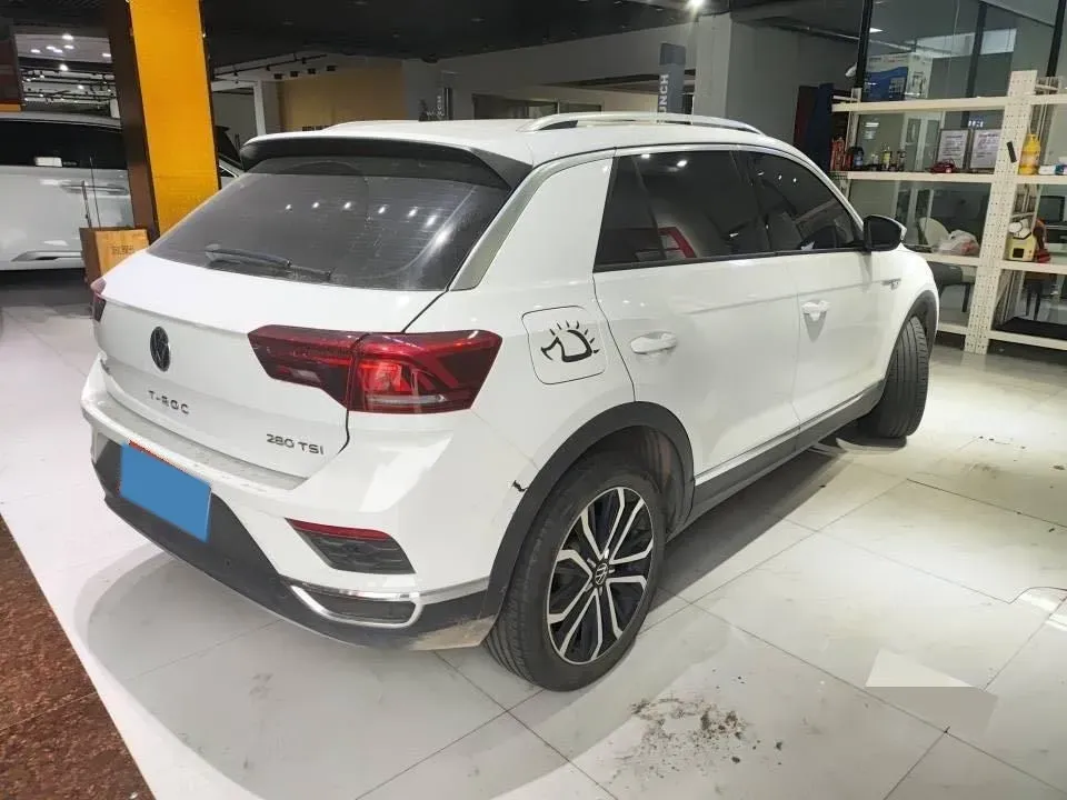 2021 Volkswagen T-Roc 1.4T 150HP L4 7DCT,autocango,china used car exporter,china ev exporter,chinese used car exporter,chinese used ev exporter