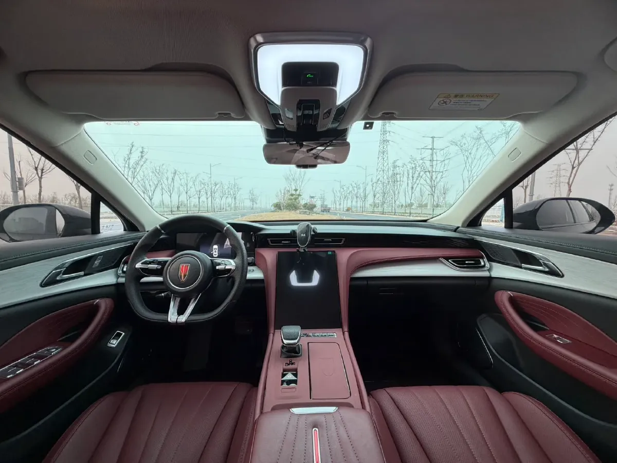 2025 HongQi H5 1.5T 169HP L4 7DCT,autocango,china used car exporter,china ev exporter,chinese used car exporter,chinese used ev exporter