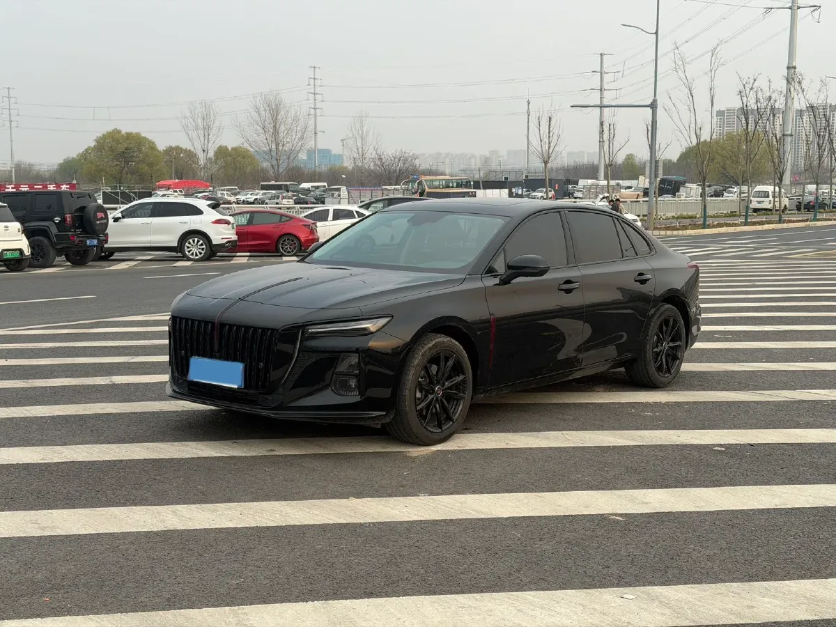 2025 HongQi H5 1.5T 169HP L4 7DCT,autocango,china used car exporter,china ev exporter,chinese used car exporter,chinese used ev exporter