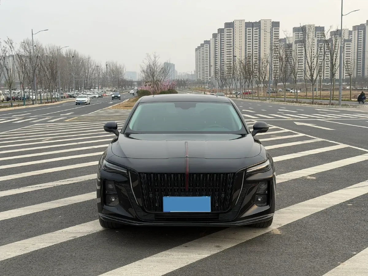 2025 HongQi H5 1.5T 169HP L4 7DCT,autocango,china used car exporter,china ev exporter,chinese used car exporter,chinese used ev exporter