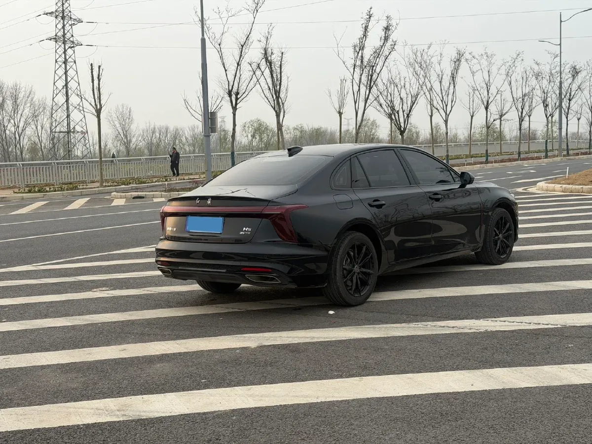 2025 HongQi H5 1.5T 169HP L4 7DCT,autocango,china used car exporter,china ev exporter,chinese used car exporter,chinese used ev exporter