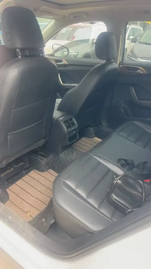 2021 Volkswagen Tharu 1.4T 150HP L4 7DCT,autocango,china used car exporter,china ev exporter,chinese used car exporter,chinese used ev exporter