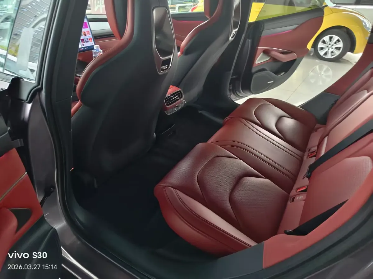 2024 MI SU7 BEV 101KWH,autocango,china used car exporter,china ev exporter,chinese used car exporter,chinese used ev exporter