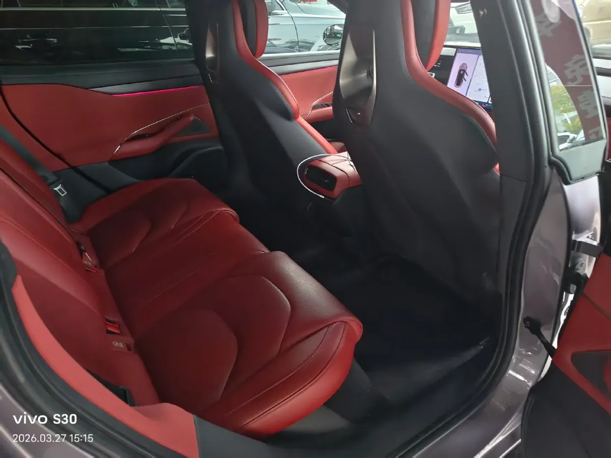 2024 MI SU7 BEV 101KWH,autocango,china used car exporter,china ev exporter,chinese used car exporter,chinese used ev exporter