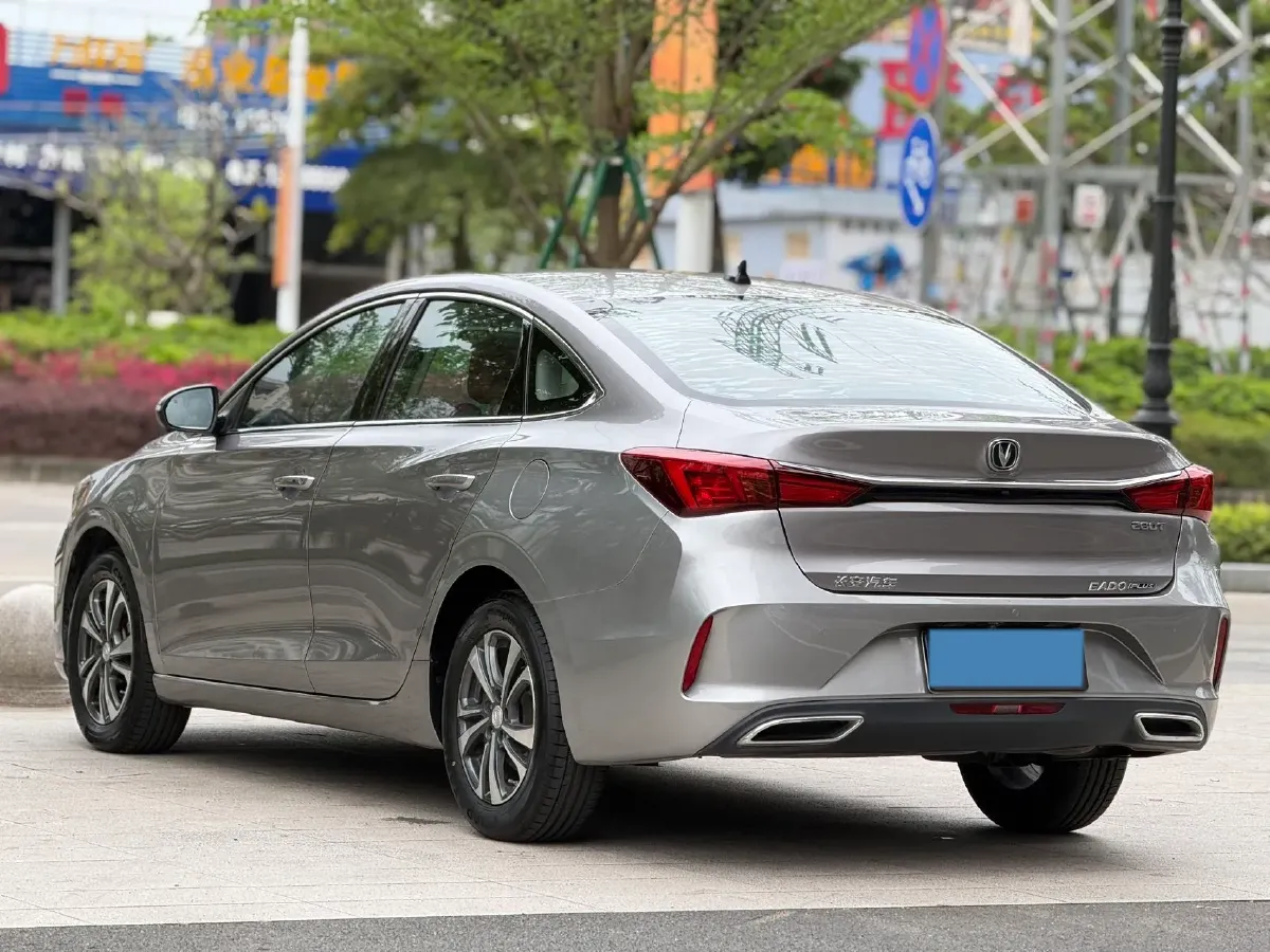 2021 ChangAn Eado 1.4T 160HP L4 7DCT,autocango,china used car exporter,china ev exporter,chinese used car exporter,chinese used ev exporter