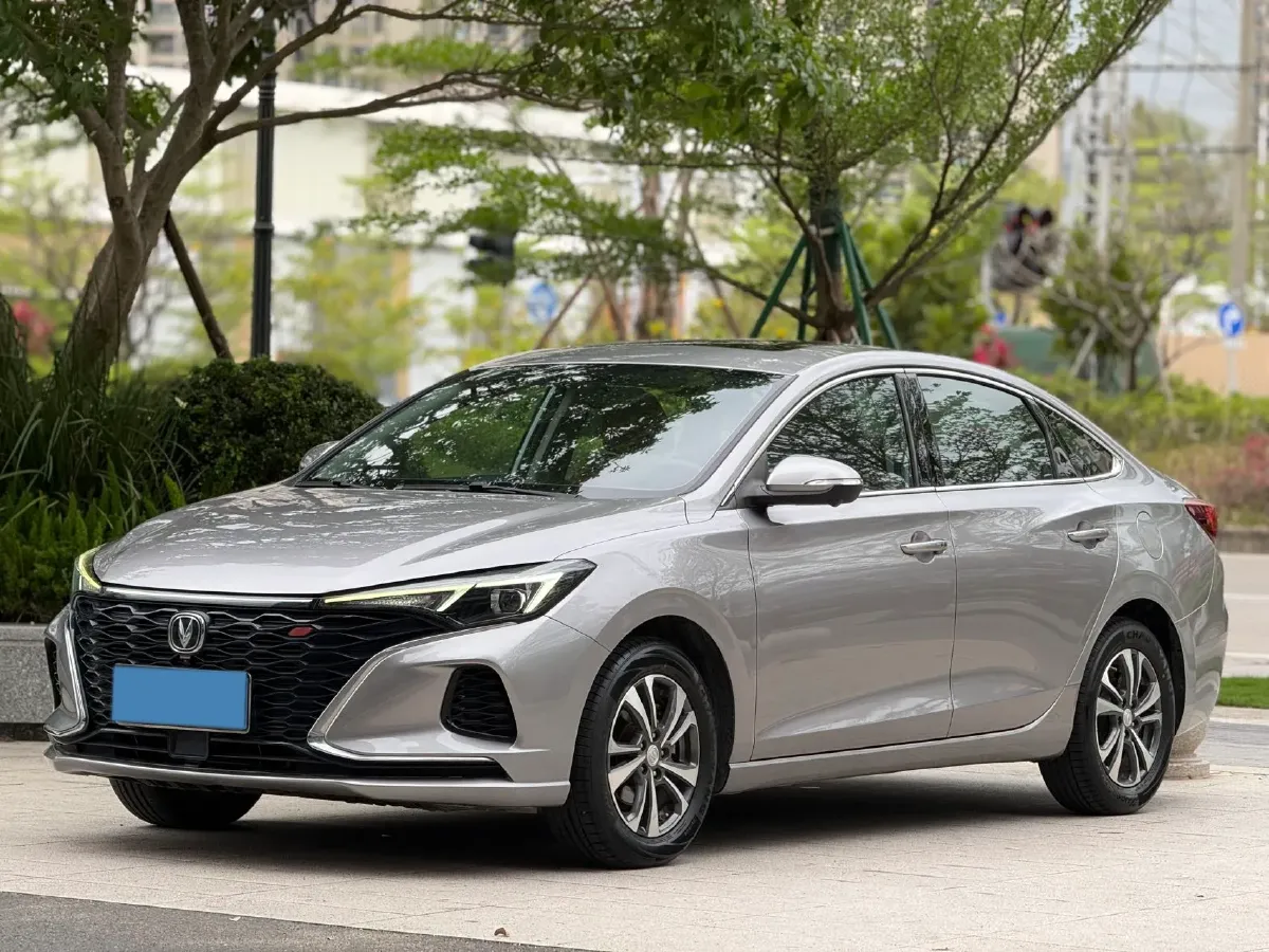 2021 ChangAn Eado 1.4T 160HP L4 7DCT,autocango,china used car exporter,china ev exporter,chinese used car exporter,chinese used ev exporter