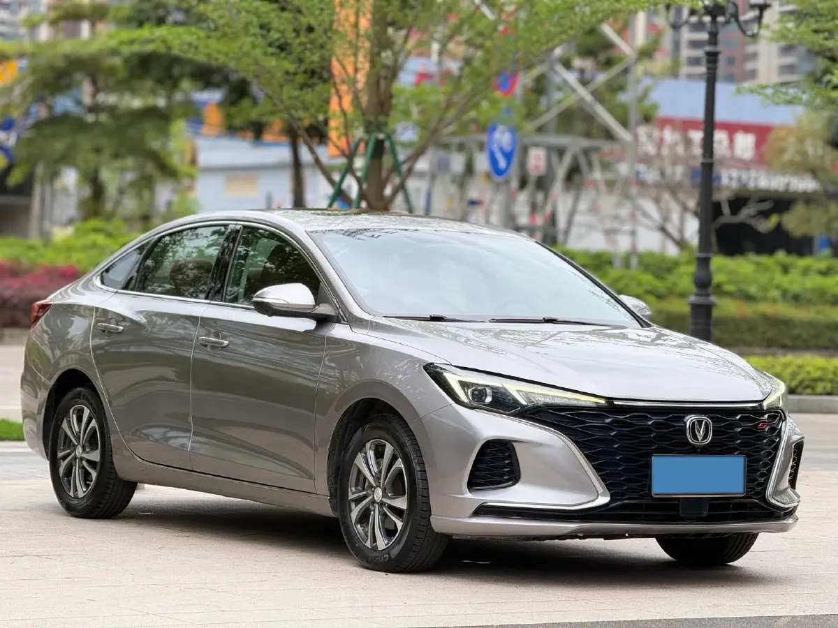 2021 ChangAn Eado 1.4T 160HP L4 7DCT,autocango,china used car exporter,china ev exporter,chinese used car exporter,chinese used ev exporter