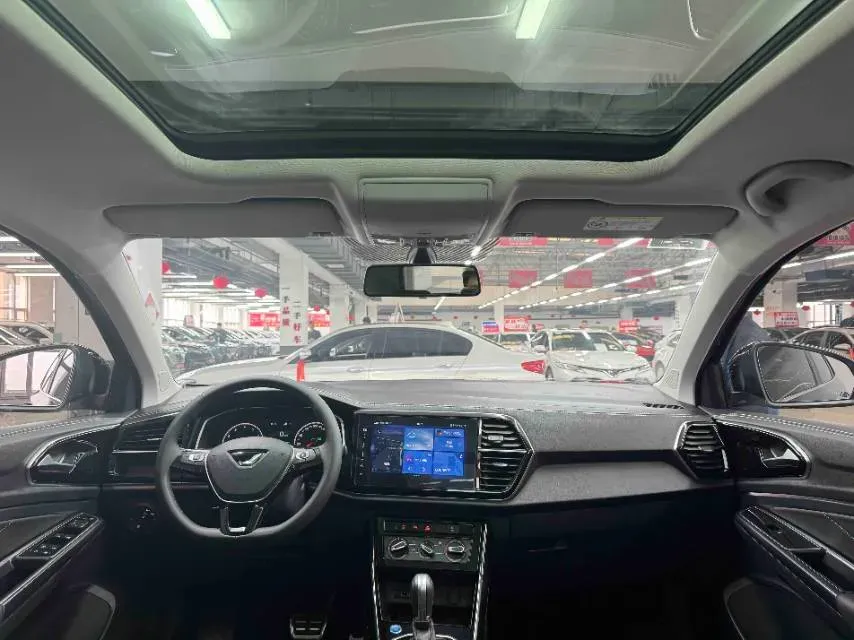 2021 Jetta VS7 1.4T 150HP L4 6AT,autocango,china used car exporter,china ev exporter,chinese used car exporter,chinese used ev exporter