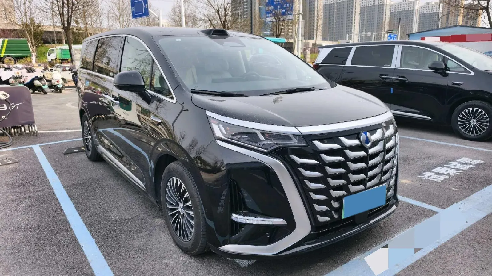 2025 Denza D9 1.5T 156HP L4 E-CVT PHEV 40KWH,autocango,china used car exporter,china ev exporter,chinese used car exporter,chinese used ev exporter