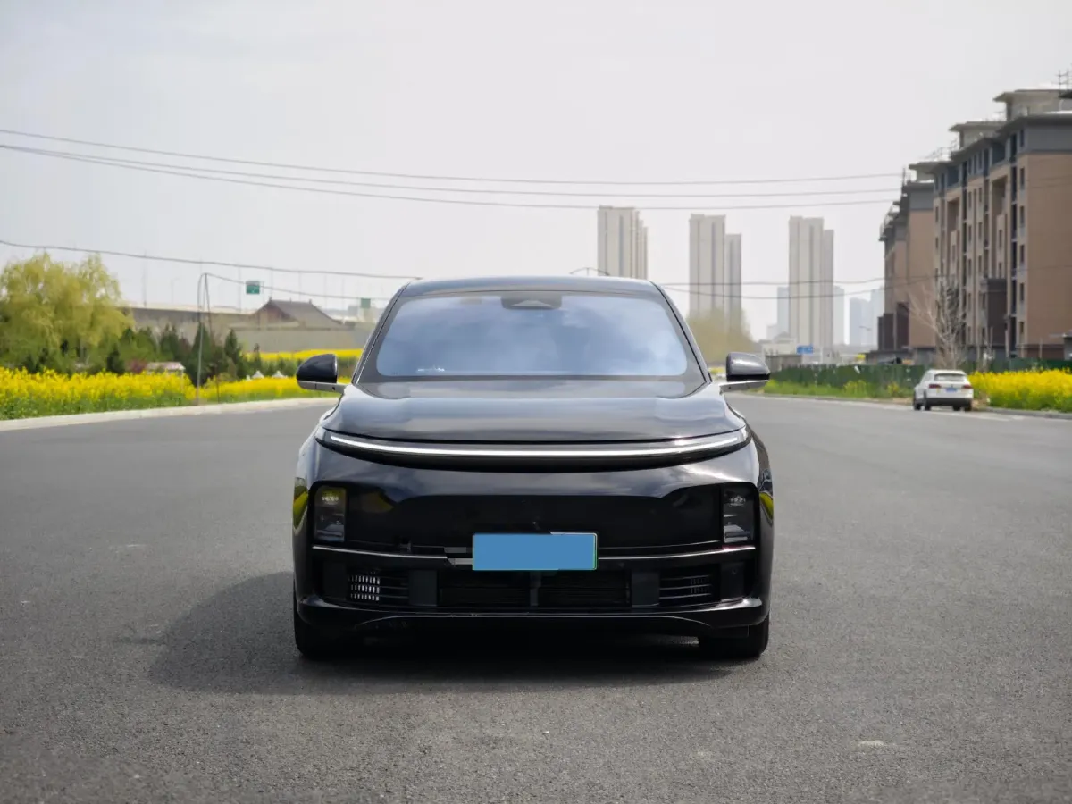 2024 Li L7 Range Extended 154HP REEV 42.8KWH,autocango,china used car exporter,china ev exporter,chinese used car exporter,chinese used ev exporter