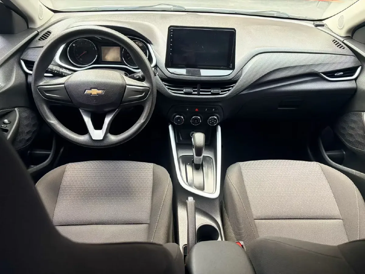 2020 Chevrolet Cavalier 1.0T 125HP L3 6AT,autocango,china used car exporter,china ev exporter,chinese used car exporter,chinese used ev exporter