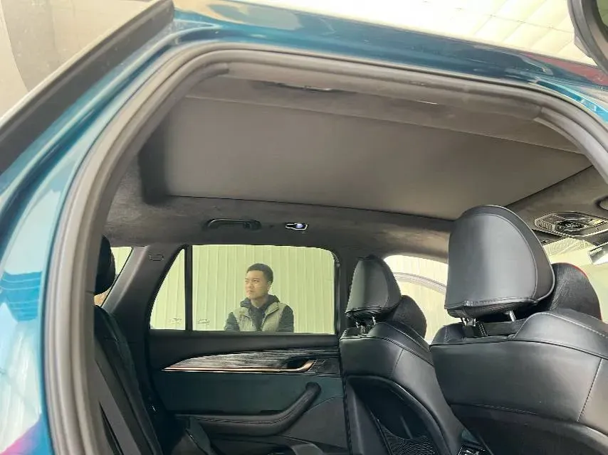 2021 Geely Monjaro 2.0T 218HP L4 7DCT,autocango,china used car exporter,china ev exporter,chinese used car exporter,chinese used ev exporter