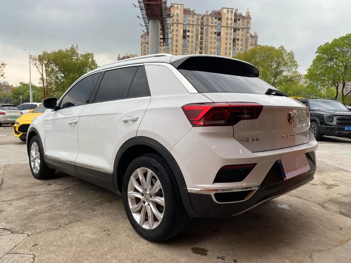 2019 Volkswagen T-Roc 1.4T 131HP L4 7DCT,autocango,china used car exporter,china ev exporter,chinese used car exporter,chinese used ev exporter