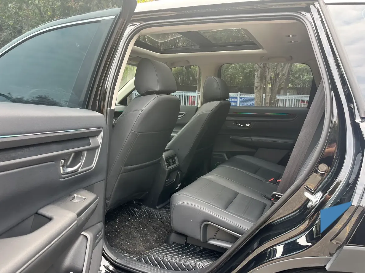 2025 LYNK&CO 03 2.0T 254HP L4 7DCT,autocango,china used car exporter,china ev exporter,chinese used car exporter,chinese used ev exporter