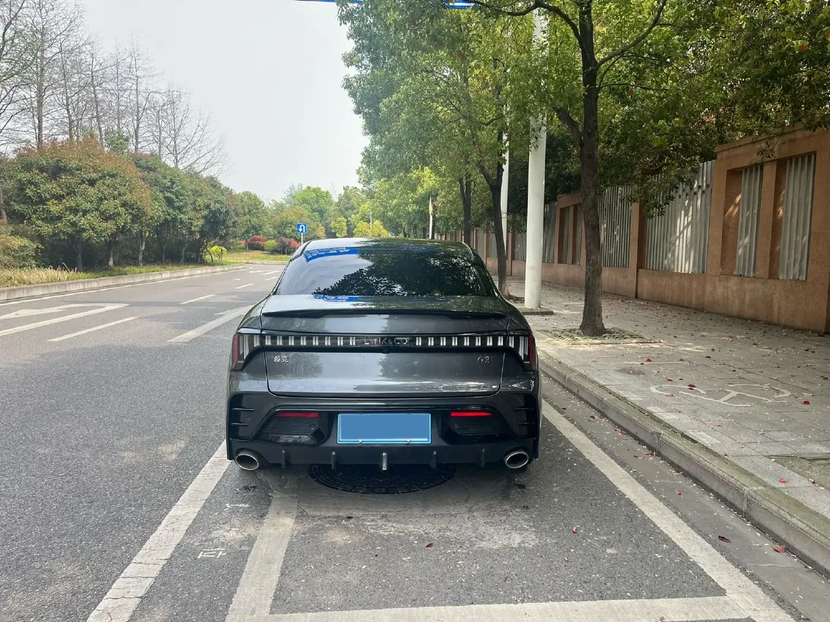 2025 LYNK&CO 03 2.0T 254HP L4 7DCT,autocango,china used car exporter,china ev exporter,chinese used car exporter,chinese used ev exporter