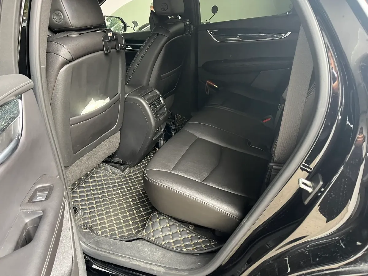 2021 Cadillac XT5 2.0T 237HP L4 9AT,autocango,china used car exporter,china ev exporter,chinese used car exporter,chinese used ev exporter