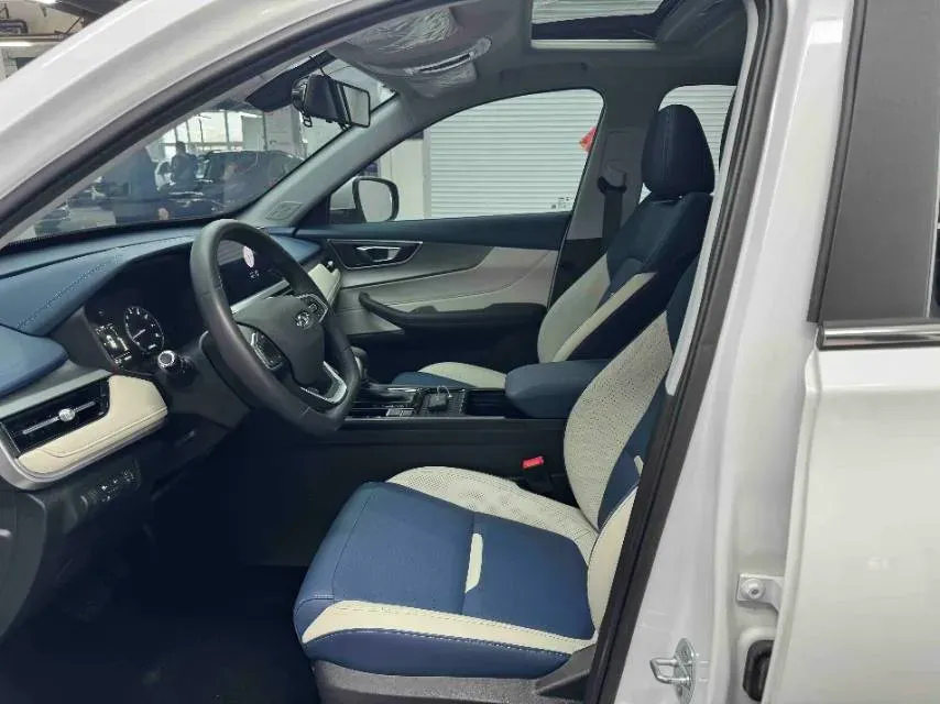 2023 Chery Tiggo 5x 1.5L 120HP L4 CVT,autocango,china used car exporter,china ev exporter,chinese used car exporter,chinese used ev exporter