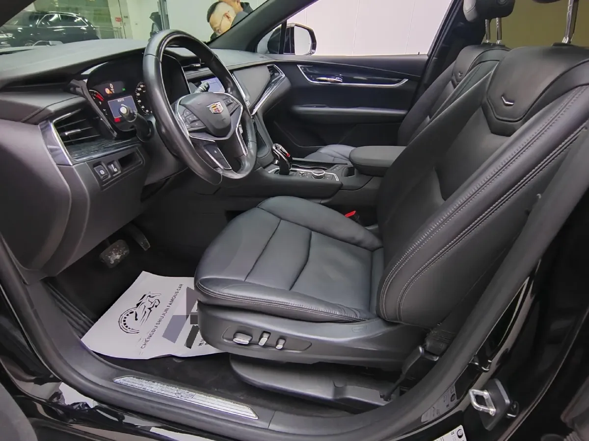 2020 Cadillac XT5 2.0T 241HP L4 9AT,autocango,china used car exporter,china ev exporter,chinese used car exporter,chinese used ev exporter