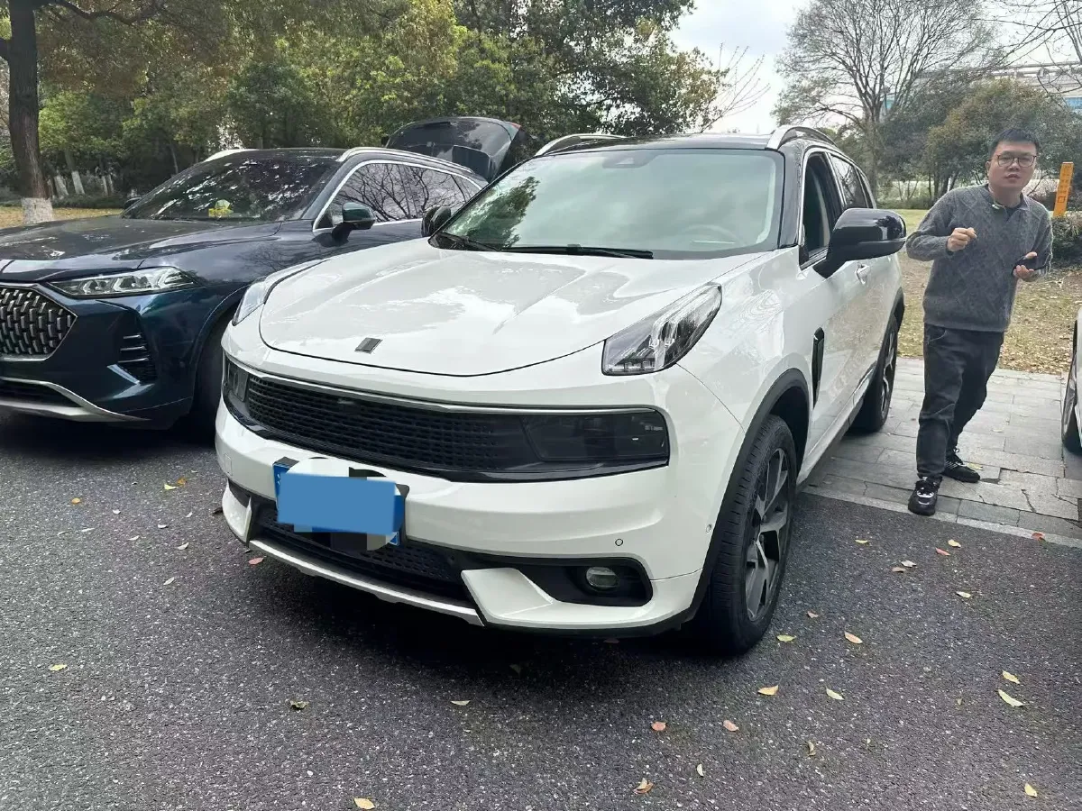 2019 LYNK&CO 01 2.0T 190HP L4 7DCT,autocango,china used car exporter,china ev exporter,chinese used car exporter,chinese used ev exporter