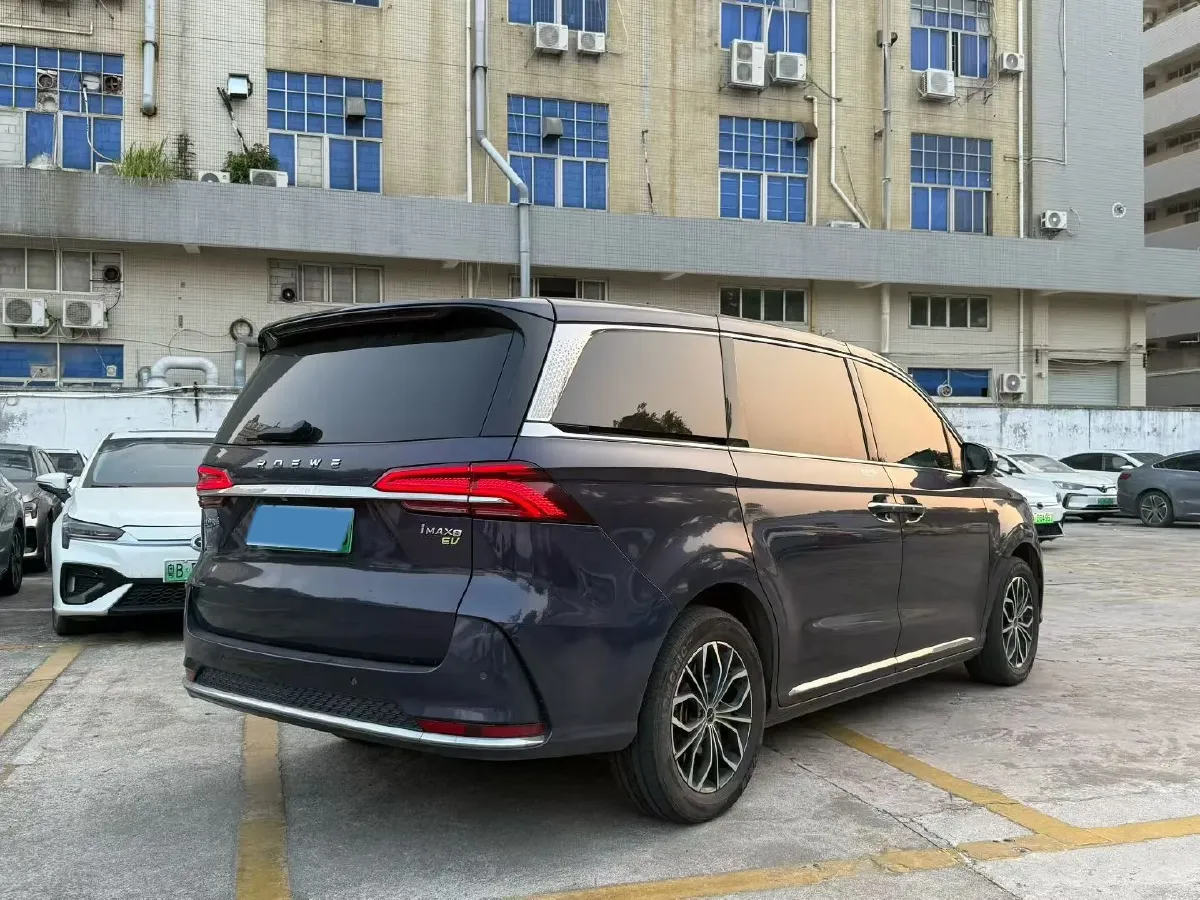 2022 Roewe iMAX8 BEV 90KWH,autocango,china used car exporter,china ev exporter,chinese used car exporter,chinese used ev exporter