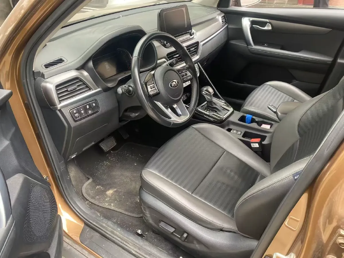 2018 Kia Sportage R 2.0L 160HP L4 6AT,autocango,china used car exporter,china ev exporter,chinese used car exporter,chinese used ev exporter