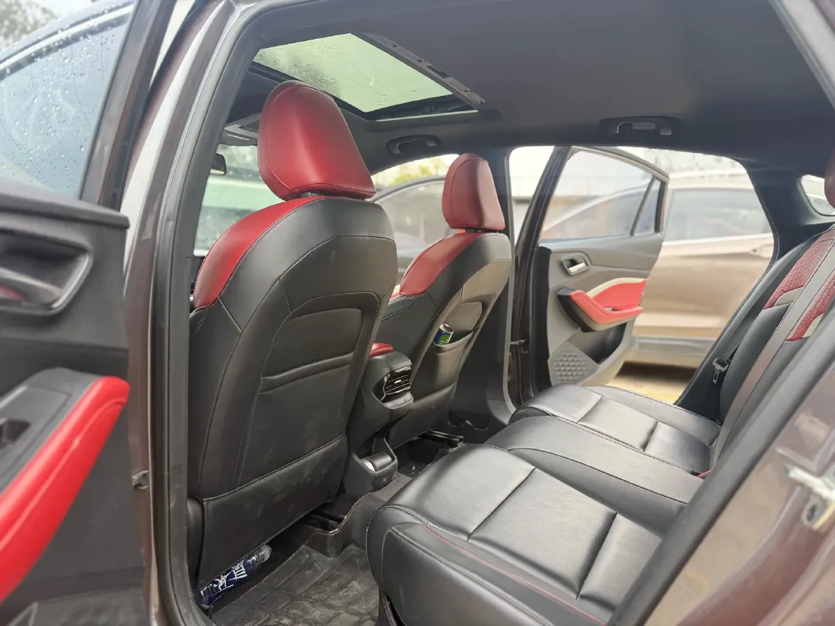 2022 MG 5 1.5T 173HP L4 7DCT,autocango,china used car exporter,china ev exporter,chinese used car exporter,chinese used ev exporter