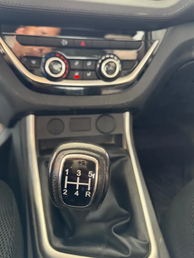 2022 Isuzu RE-MAX Jim 2.8T 120HP L4 5MT,autocango,china used car exporter,china ev exporter,chinese used car exporter,chinese used ev exporter