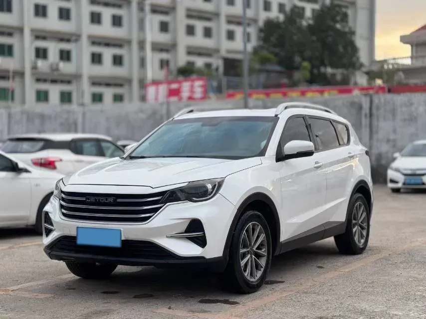 2021 Jetour X70M 1.5T 156HP L4 6DCT,autocango,china used car exporter,china ev exporter,chinese used car exporter,chinese used ev exporter
