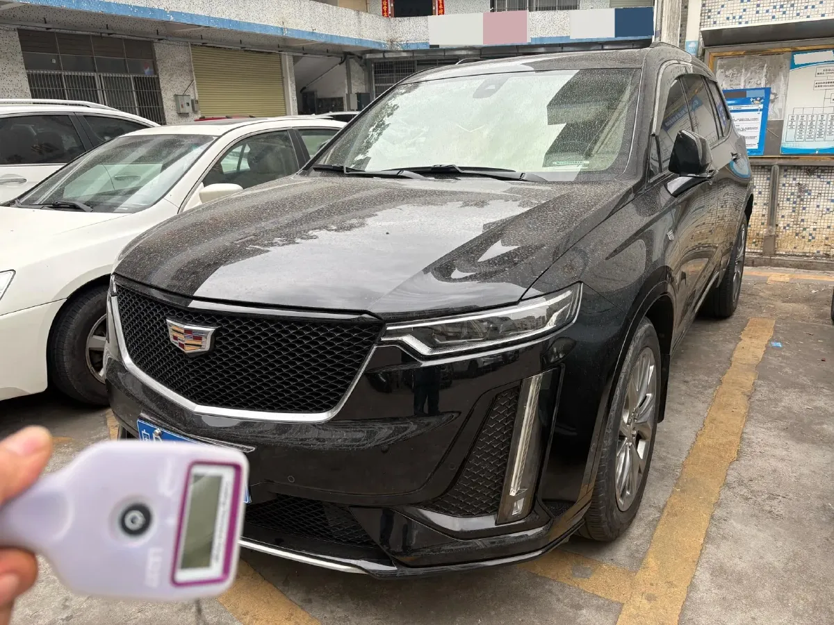 2020 Cadillac XT6 2.0T 237HP L4 9AT,autocango,china used car exporter,china ev exporter,chinese used car exporter,chinese used ev exporter