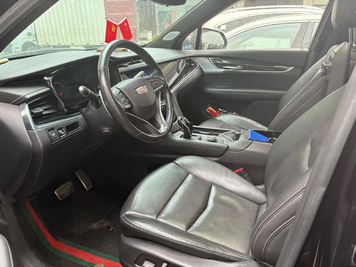 2020 Cadillac XT6 2.0T 237HP L4 9AT,autocango,china used car exporter,china ev exporter,chinese used car exporter,chinese used ev exporter