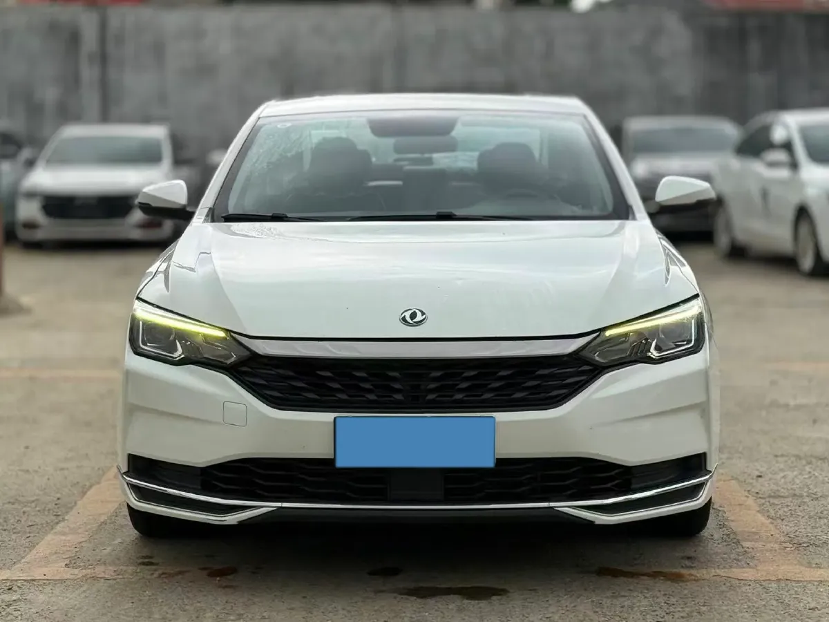 2021 DongFeng Aeolus YiXuan MAX 1.5T 190HP L4 7DCT,autocango,china used car exporter,china ev exporter,chinese used car exporter,chinese used ev exporter