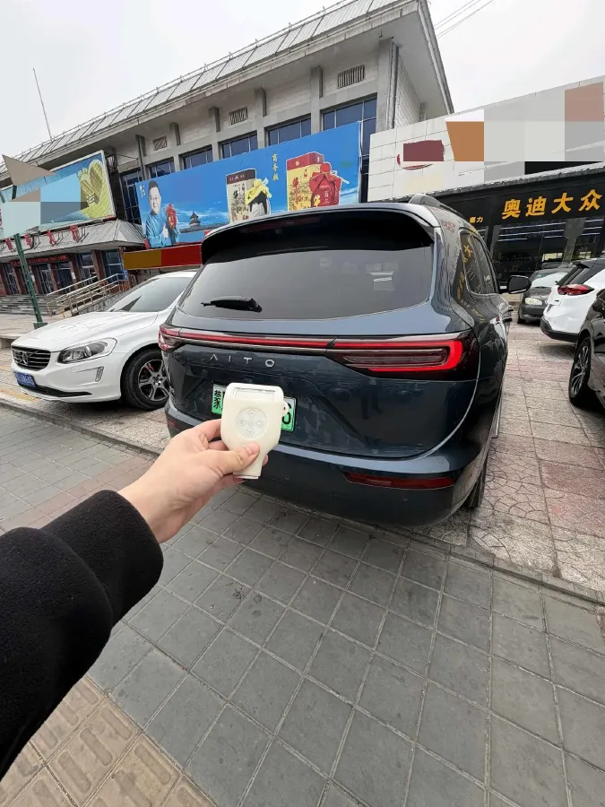 2024 AITO AITO M7 1.5T 152HP L4 REEV 42KWH,autocango,china used car exporter,china ev exporter,chinese used car exporter,chinese used ev exporter