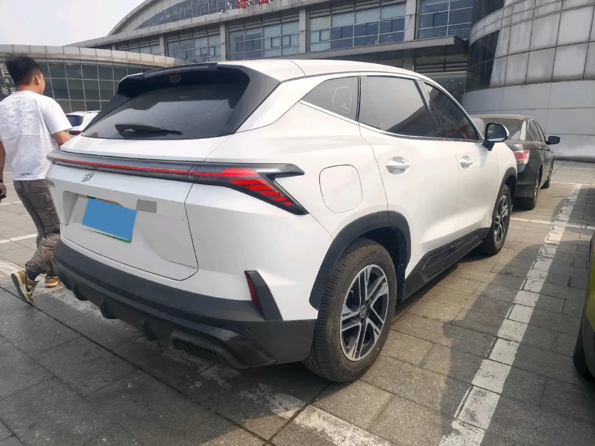 2024 Jetour ShanHai L6 1.5T 156HP L4 1DHT PHEV 19.43KWH,autocango,china used car exporter,china ev exporter,chinese used car exporter,chinese used ev exporter