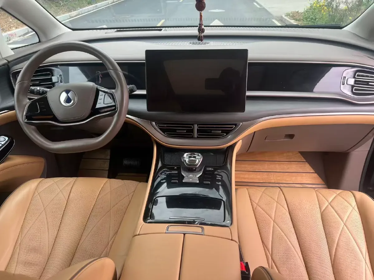 2022 Mercedes-Benz GLC Class 2.0T 197HP L4 9AT,autocango,china used car exporter,china ev exporter,chinese used car exporter,chinese used ev exporter